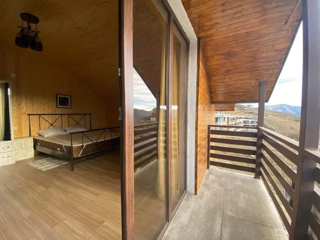 Bismillah Hotel And Restaurent Gudauri Exteriör bild