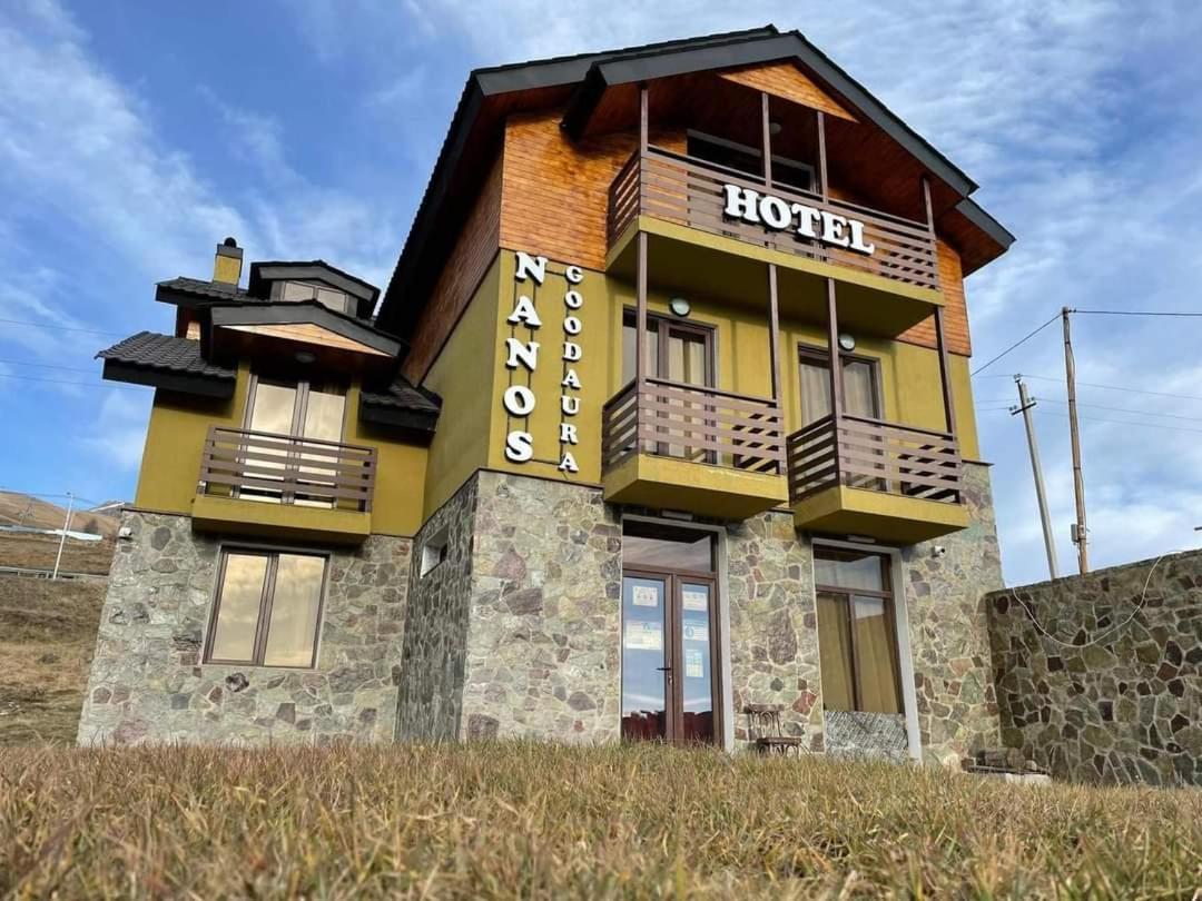 Bismillah Hotel And Restaurent Gudauri Exteriör bild